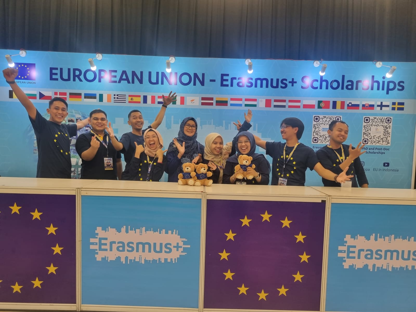 Kuliah dengan Beasiswa di Eropa, Pengalaman Hidup yang Kaya