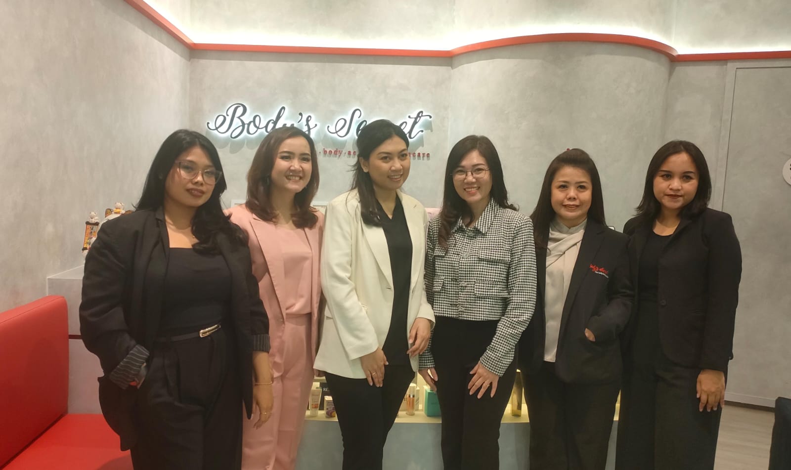 Body’s Secret Luncurkan 10D UltraLIFU: Solusi Wajah Kencang Tanpa Rasa Sakit