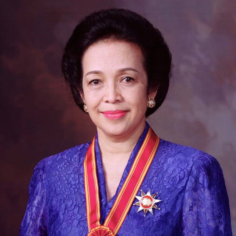 HASRI AINUN HABIBIE