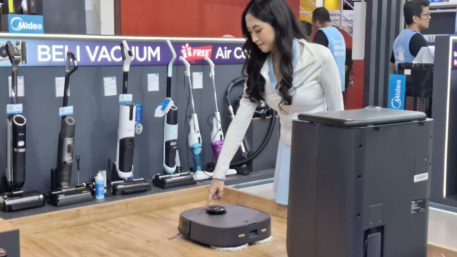 3 Tempat di Rumah Ini Sering Terlewat Saat Menyedot Debu, Midea Vacuum Cleaner Solusinya