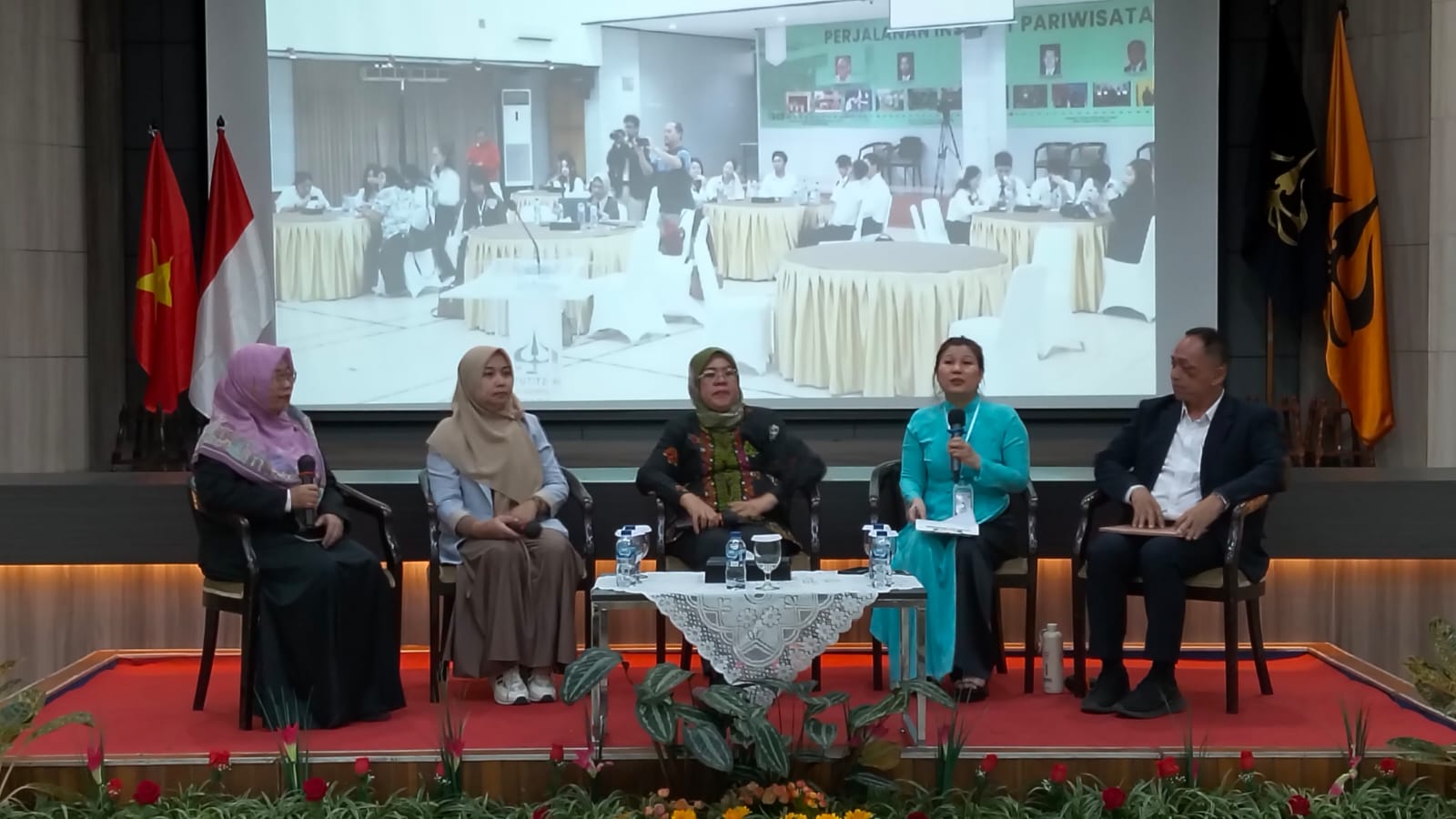 Van Lang University-IP Trisakti Kolaborasi Kembangkan Wisata Halal