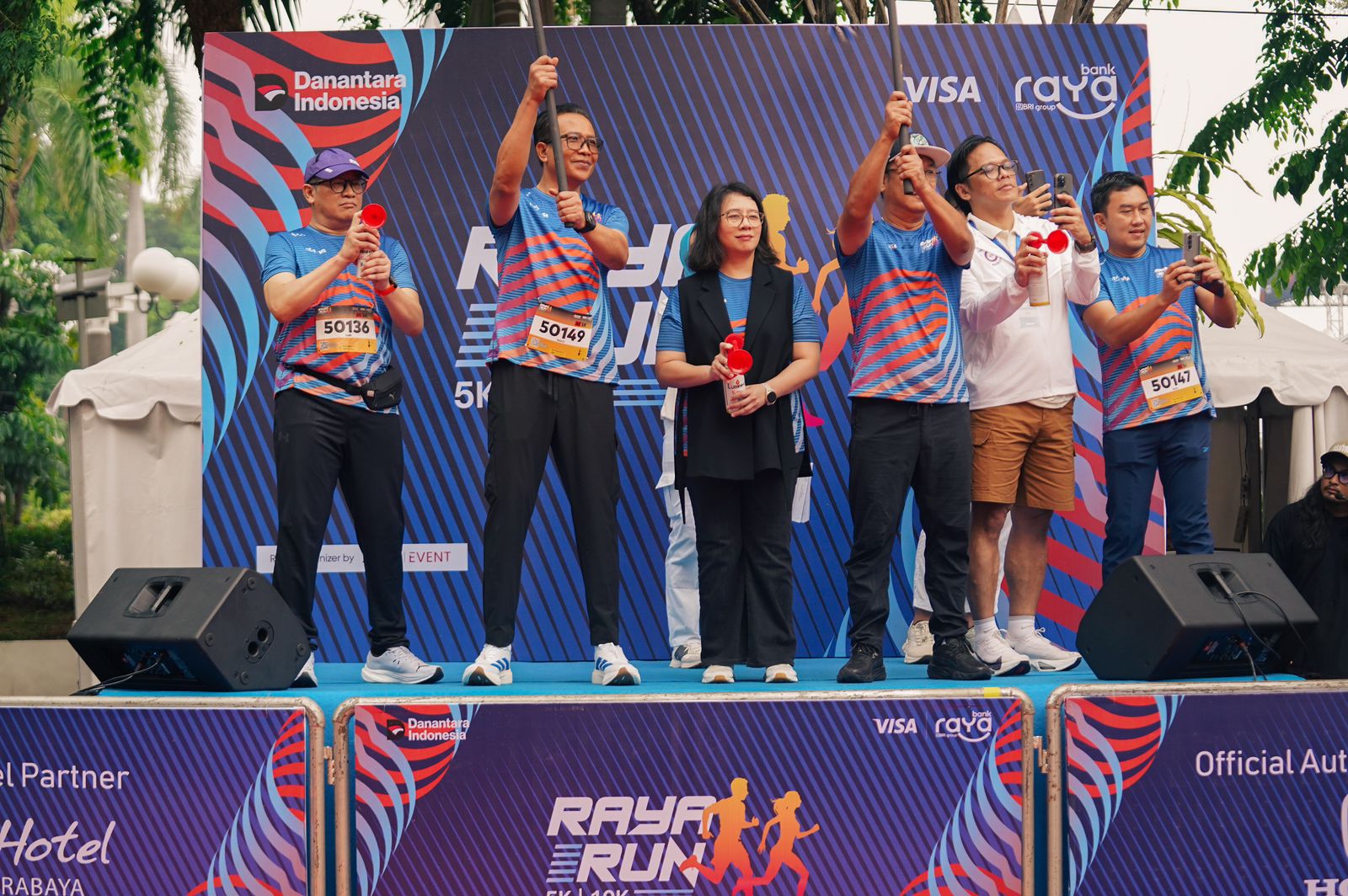 Meriahkan Raya Run Surabaya 2025 Ribuan Pelari Berpartisipasi