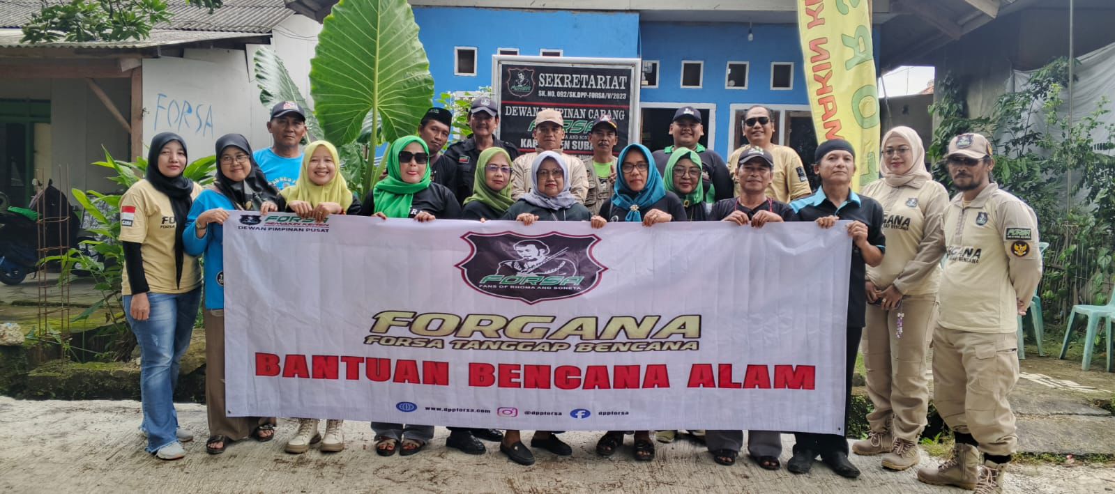 FORGANA Salurkan Paket Sembako untuk Korban Banjir Bandang Subang