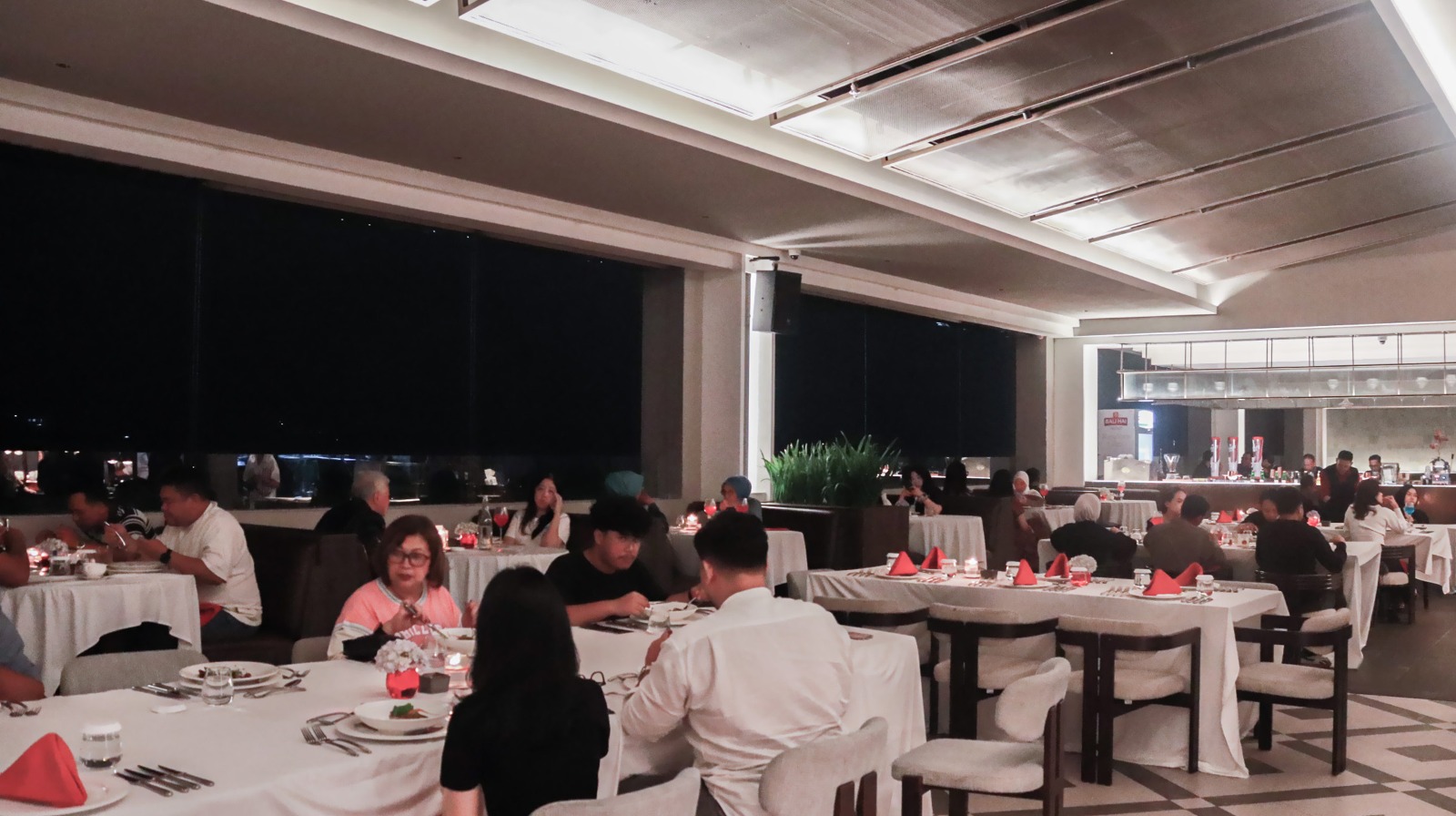 Kuliner Nusantara Naik Kelas: Grand Aston Puncak Gelar Four Hands Dinner Istimewa