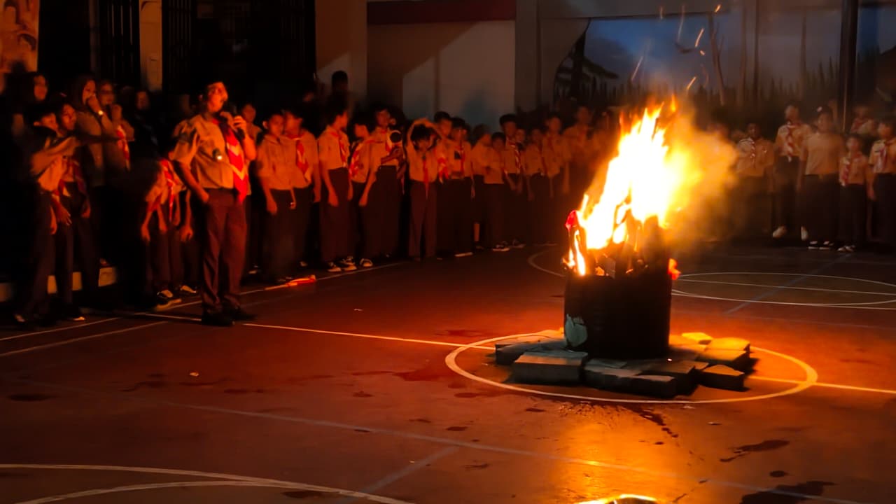 Api Unggun hingga Renungan Malam, Kemah SDN CBU 03 Penuh Makna