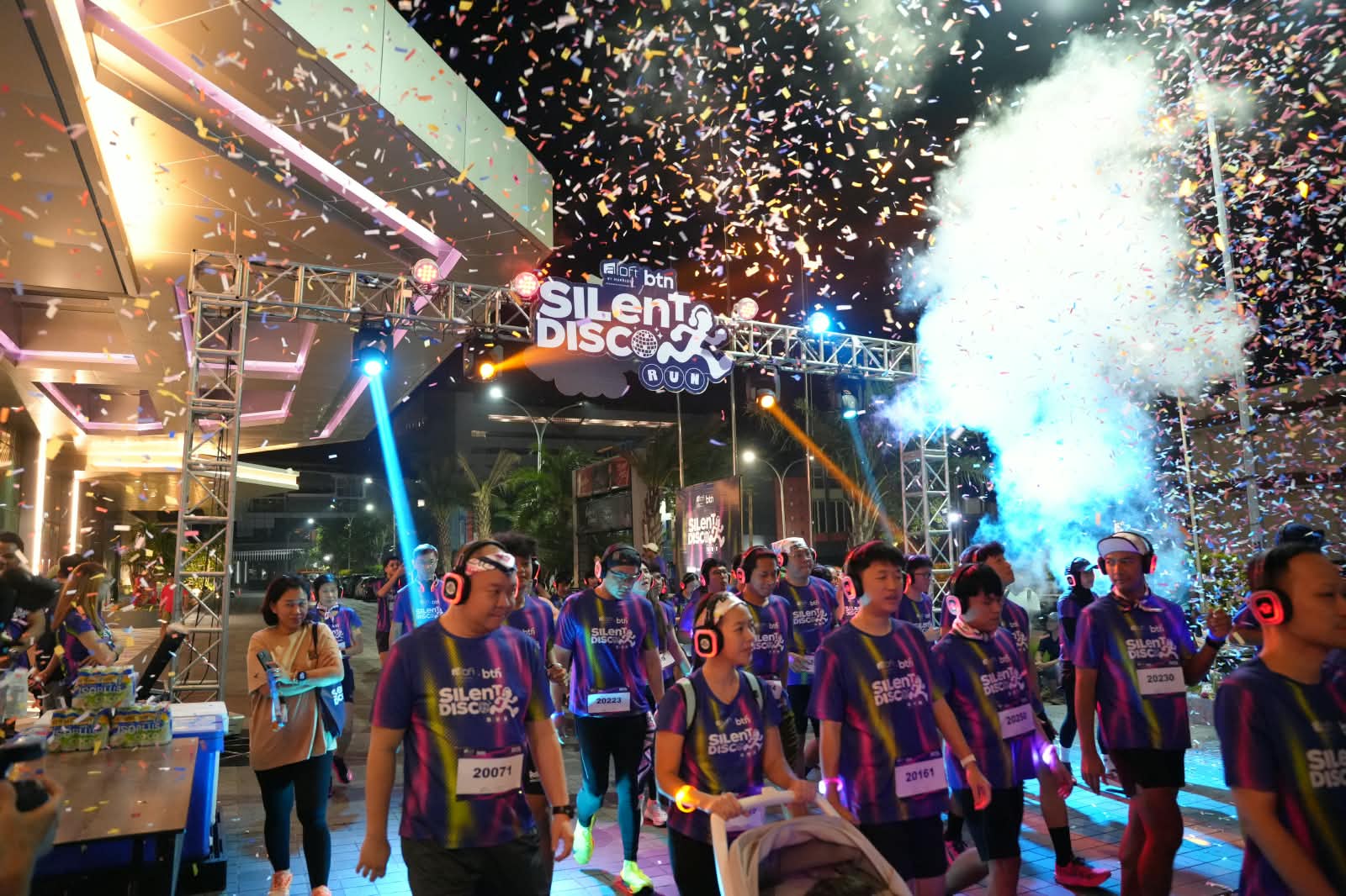 Aloft Surabaya Hadirkan Silent Disco Run, Gabungkan Olahraga, Musik, dan Komunitas